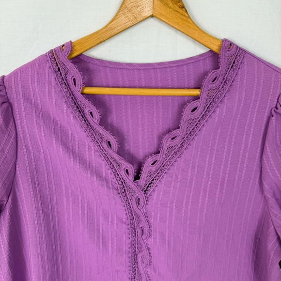 Shein Fuchsia V-neck Blouse with Puff Sleeve Size Large - Picture 2 of 8